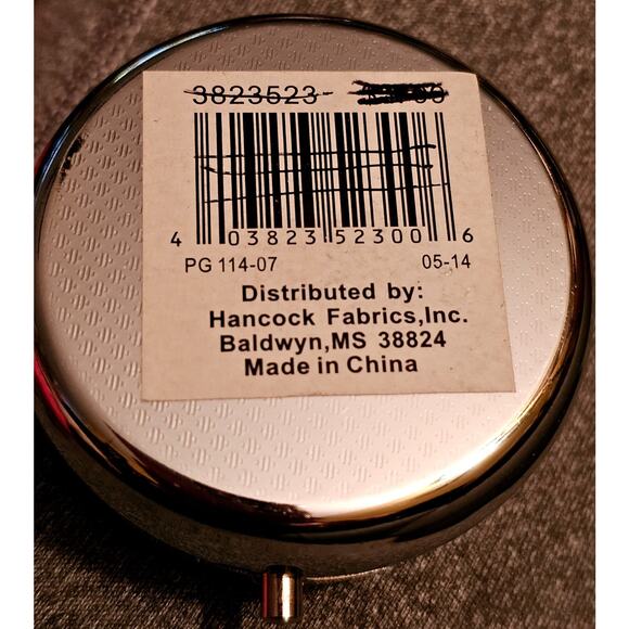 Kitty Kitten Wearing Pink Glasses Bow Tie Pill Box Hancock Fabrics Vintage - Picture 6 of 6